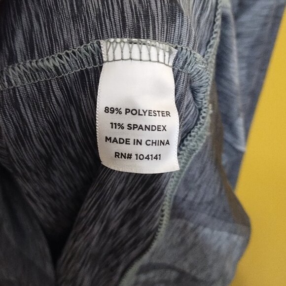 Walter Hagen Long Slv Lightweight Abstract Print Performance Pullover 1/4 Zip XL - Picture 4 of 6